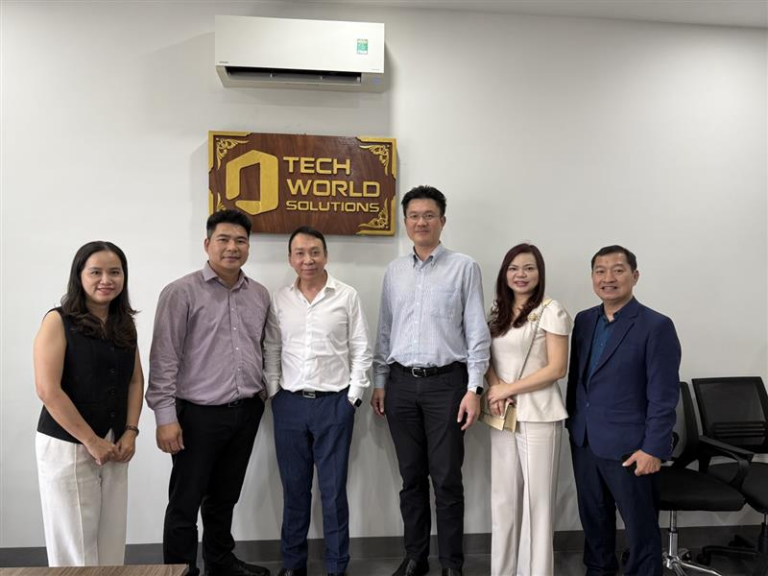 Tăng Cường Hợp Tác Giữa Epicor Software Corporation Và TECHWORLD